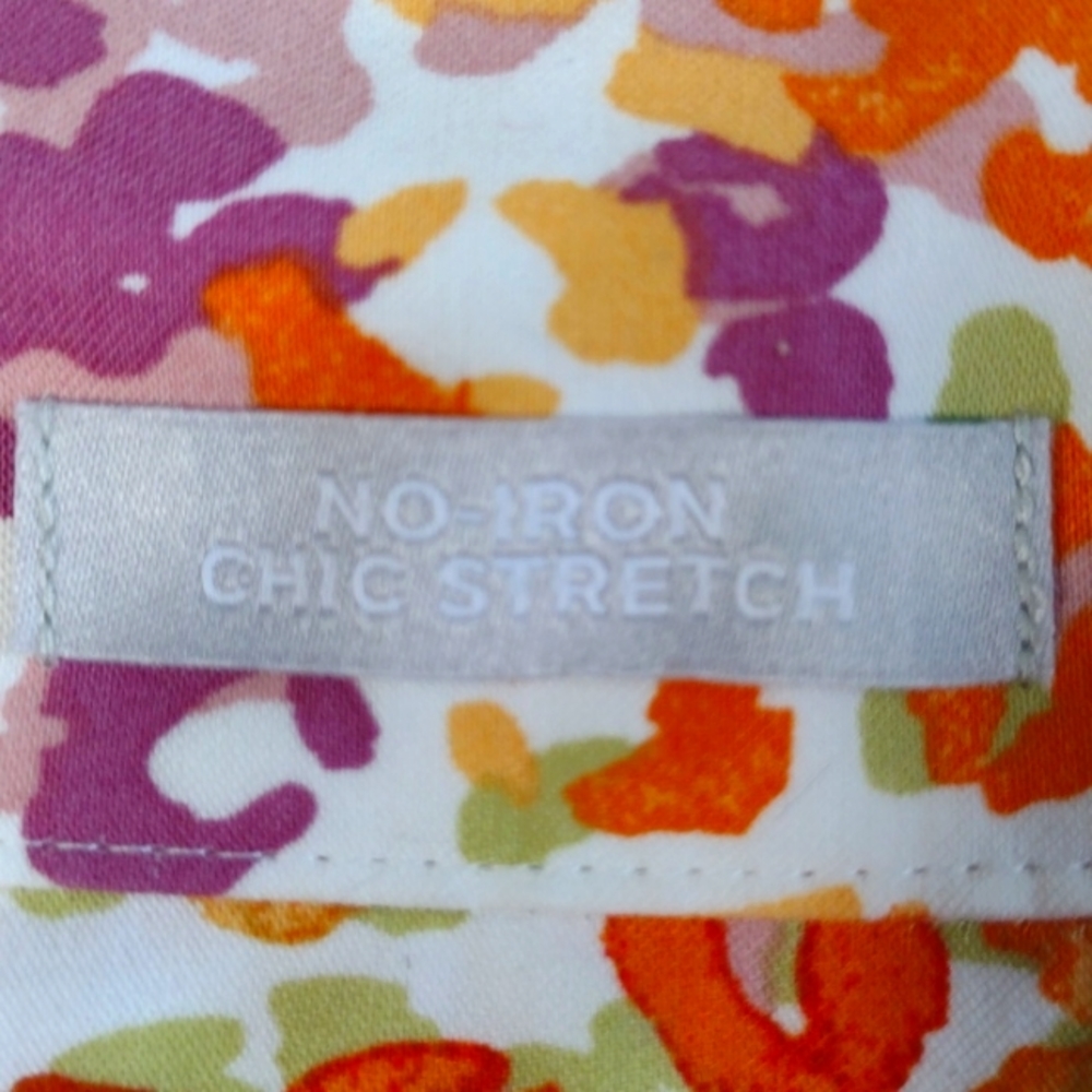 Chico's Multicolor Abstract Floral No Iron Blouse Size XL - Picture 4 of 7